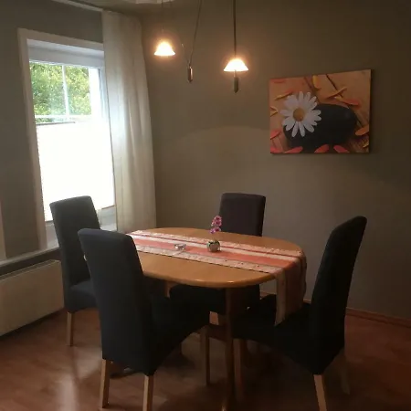 Wilde - Holzkamp Apartment *